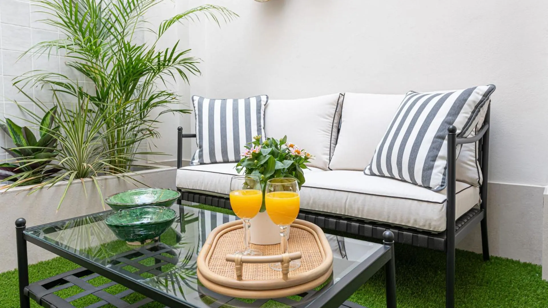 Ajr Suite Loft In Malaga By Solaga Holiday Homes 0*,